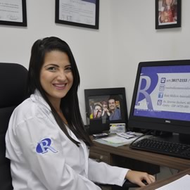 Dra Juliana de Oliveira 